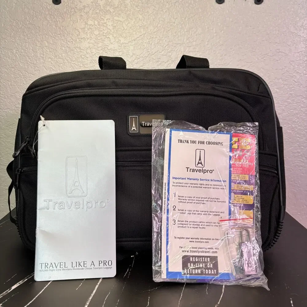 Travelpro WalkAbout Flight Crew  Tote Bag Black Travel Shoulder Briefcase